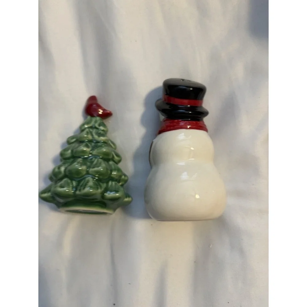 St. Nicholas‎ Square Yuletide Salt & Pepper Shaker Set/Christmas Tree & Snowman